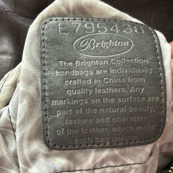 Shoulder bag and wallet - Picture 10 of 17